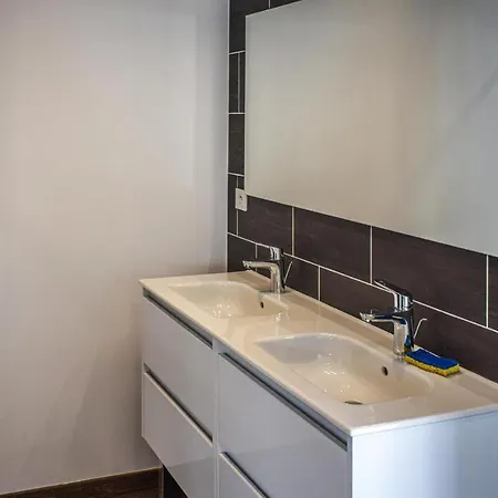 شقة In نوارموتيير أون ليل